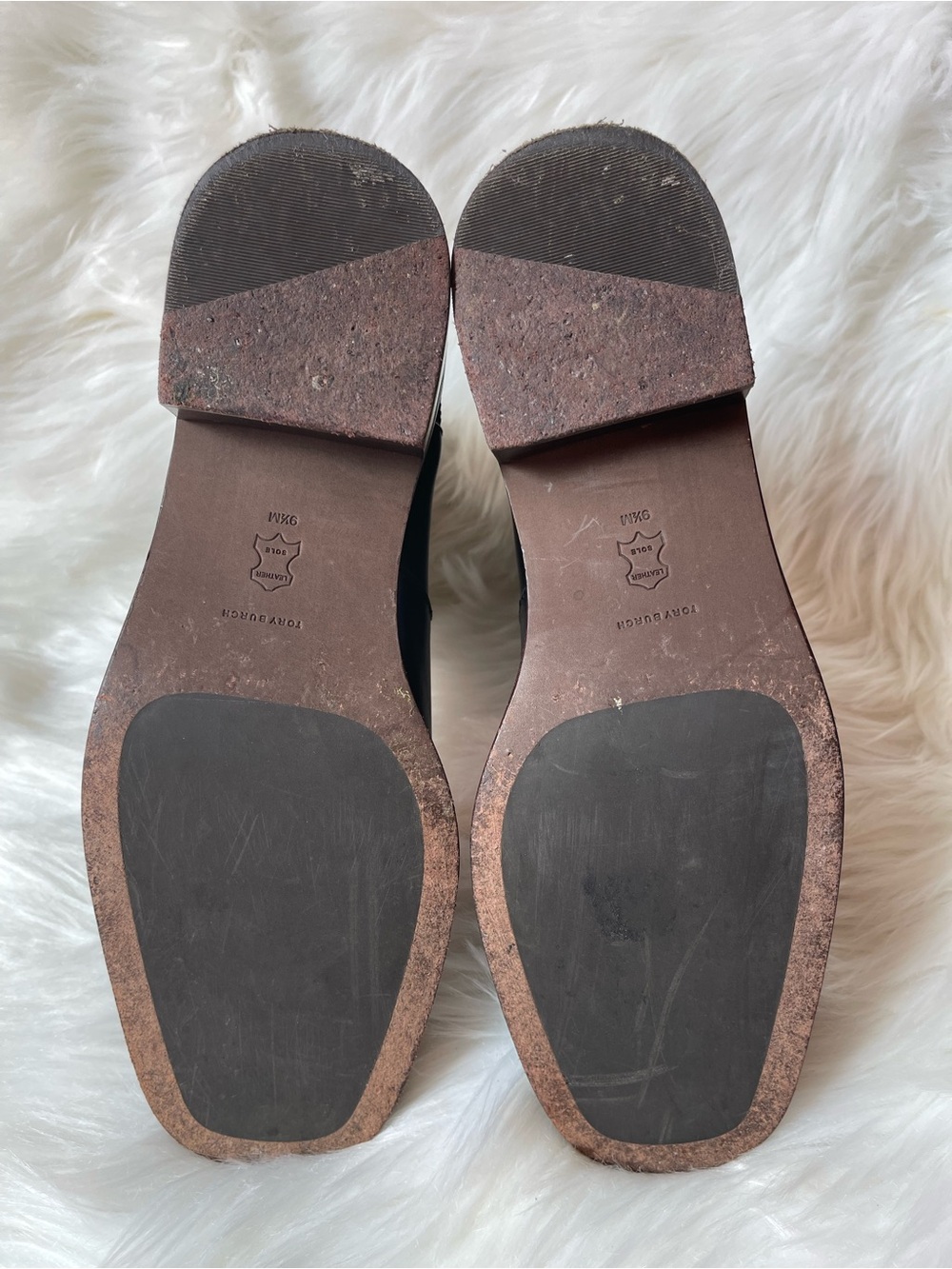 Tory Burch Sierra Antik Chelsea Boots Black Leather Women’s 9.5 Style 84888 - Picture 4 of 13